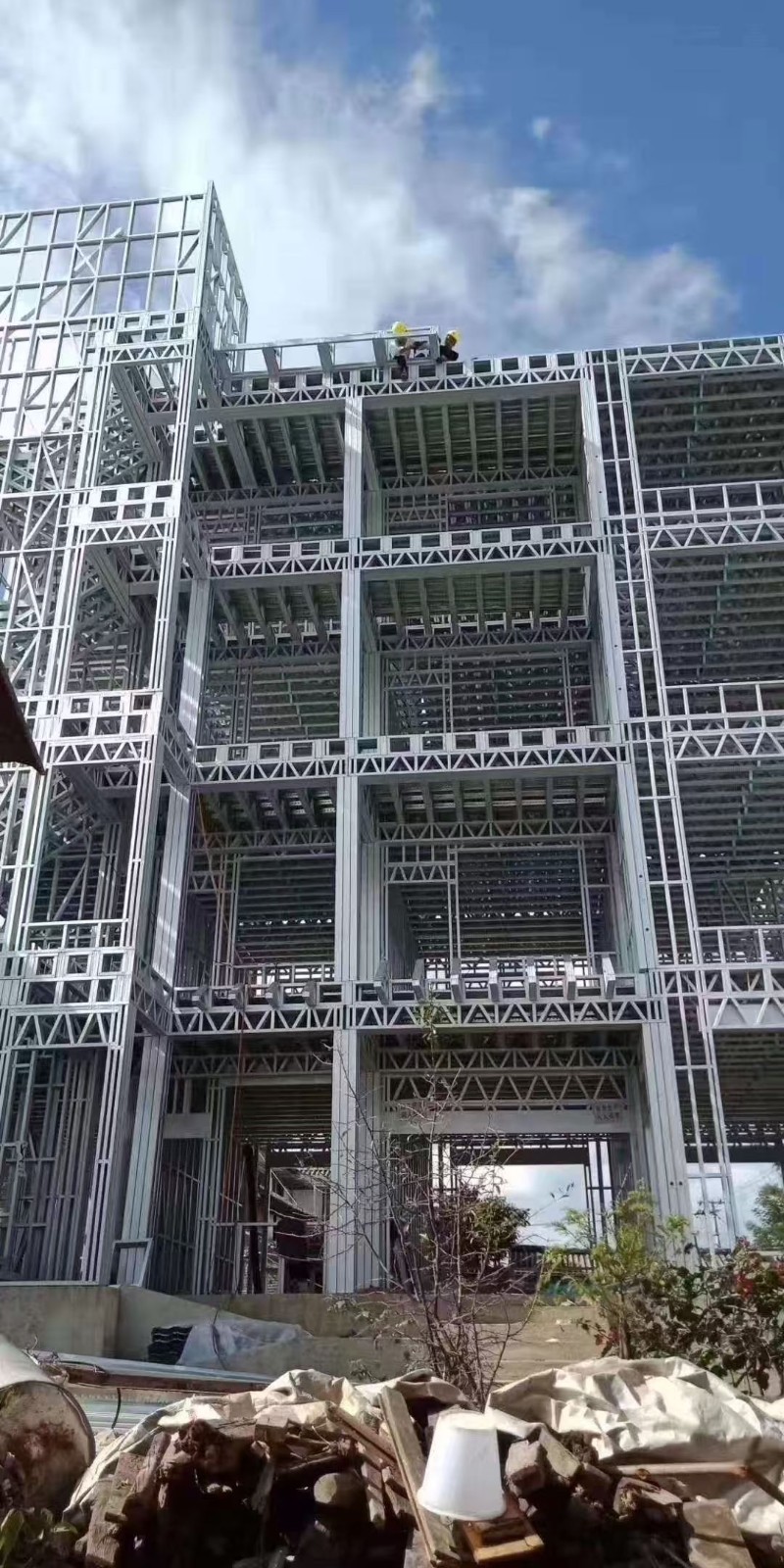 龙德轻钢别墅.jpg